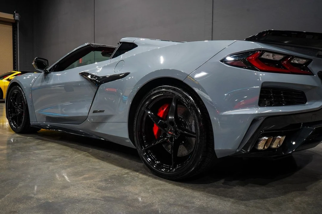 2025 Chevrolet Corvette C8 - Image 14 of 21