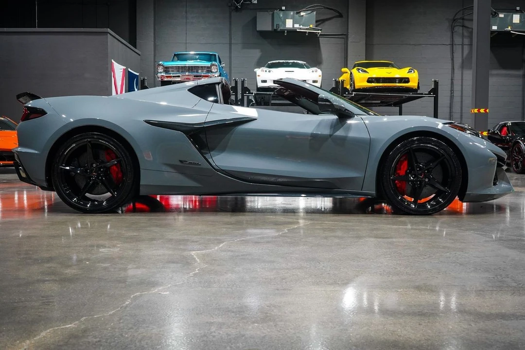 2025 Chevrolet Corvette C8 - Image 6 of 21