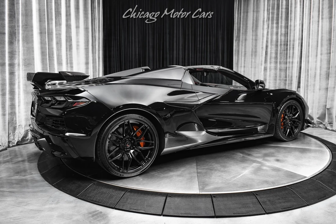 2025 Chevrolet Corvette C8 - Image 5 of 12