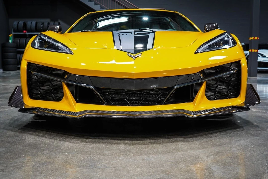 2025 Chevrolet Corvette C8 Z06 - Image 8 of 21