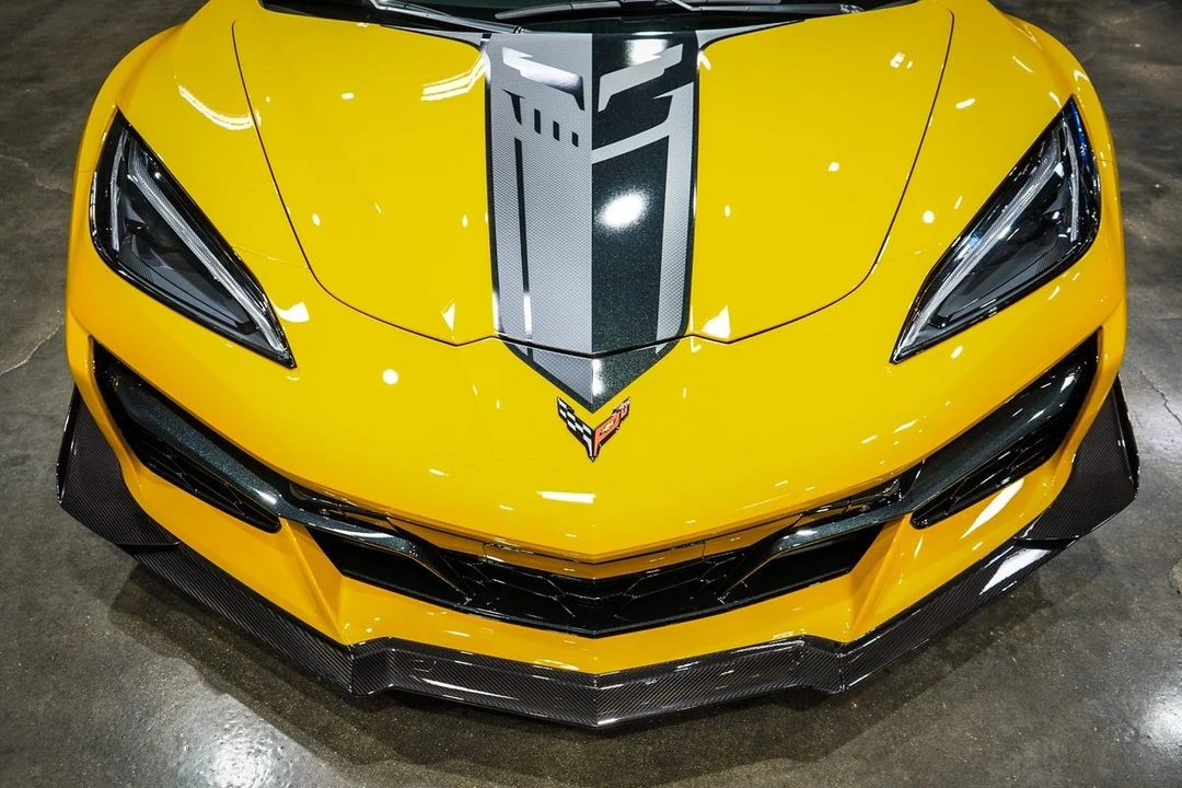 2025 Chevrolet Corvette C8 Z06 - Image 9 of 21