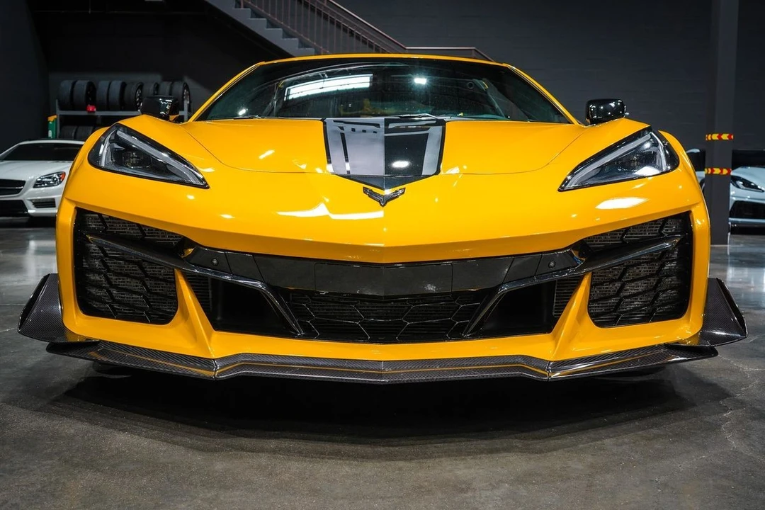 2025 Chevrolet Corvette C8 Z06 - Image 8 of 21