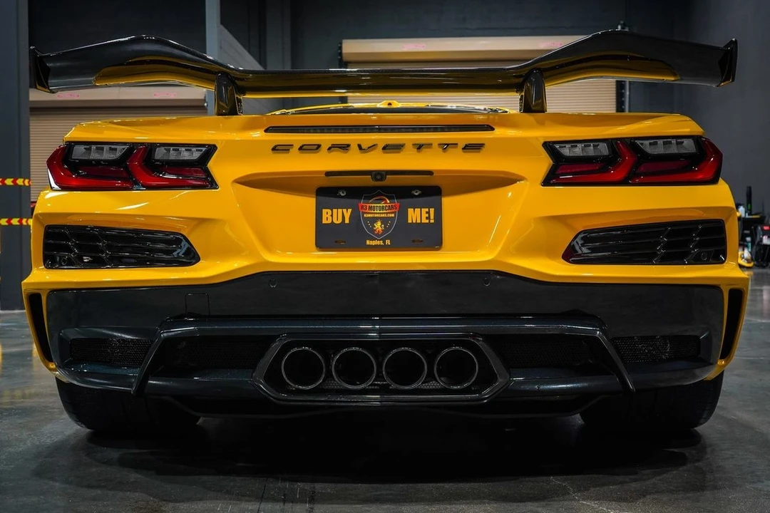 2025 Chevrolet Corvette C8 Z06 - Image 4 of 21