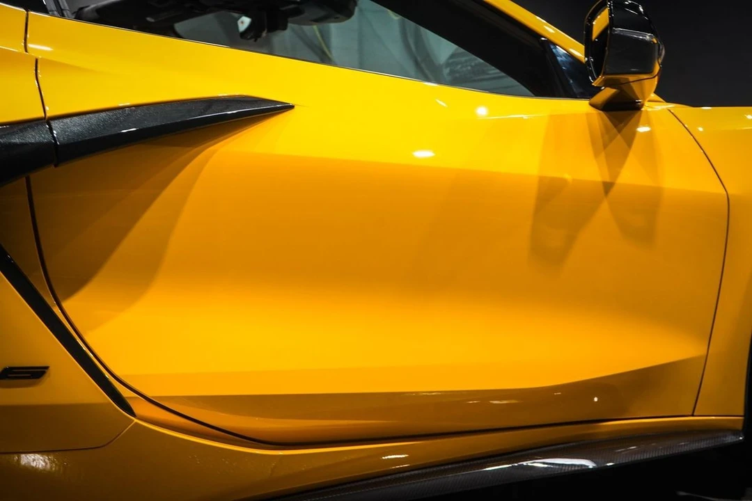 2025 Chevrolet Corvette C8 Z06 - Image 16 of 21
