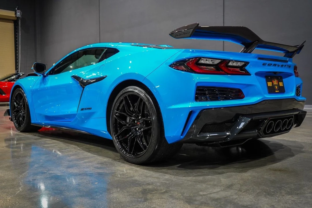 2025 Chevrolet Corvette C8 Z06 - Image 21 of 21