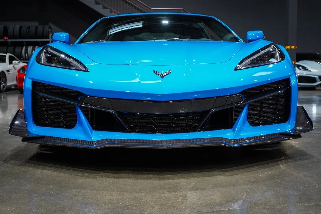 2025 Chevrolet Corvette C8 Z06 - Image 8 of 21