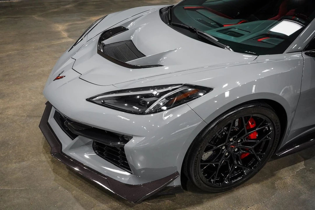 2025 Chevrolet Corvette C8 Z06 - Image 26 of 31