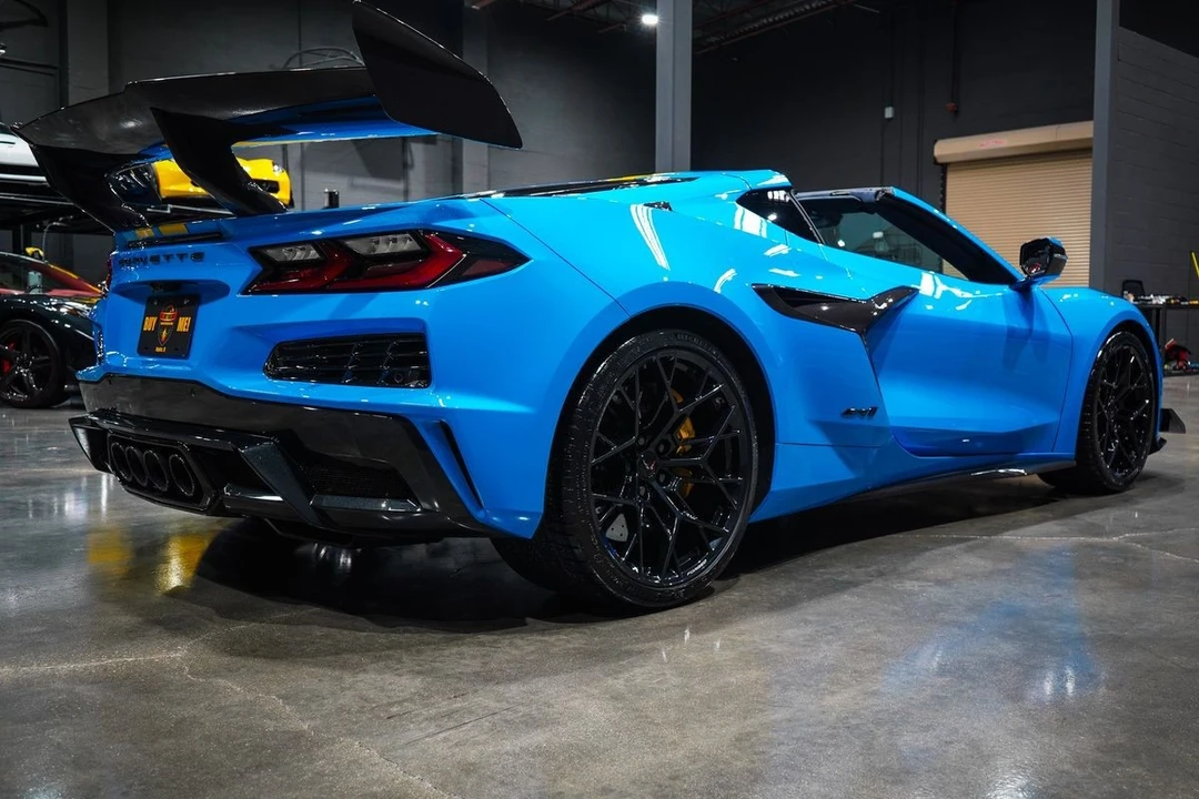 2025 Chevrolet Corvette C8 Z06 - Image 5 of 21
