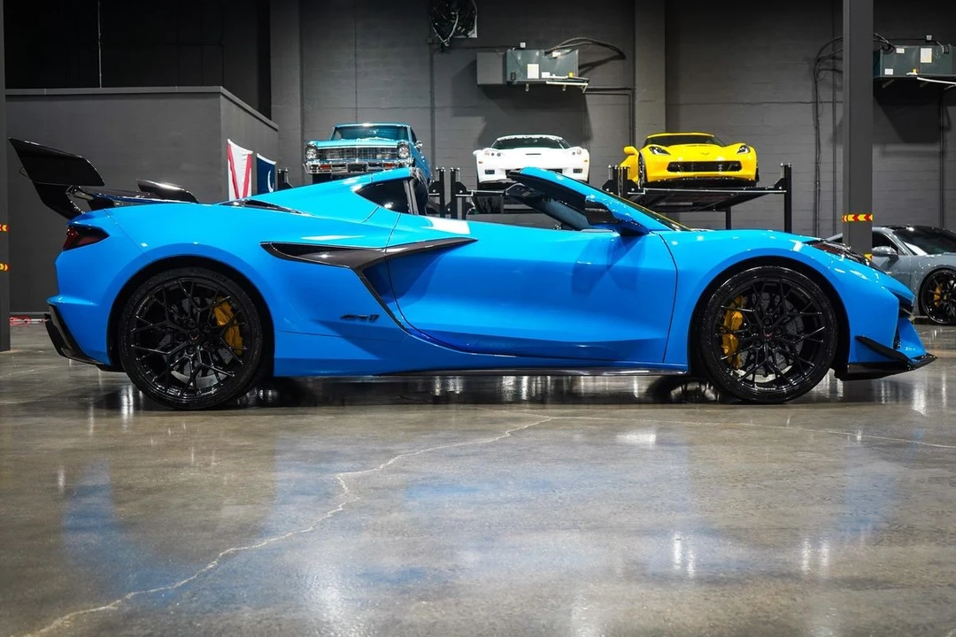 2025 Chevrolet Corvette C8 Z06 - Image 6 of 21