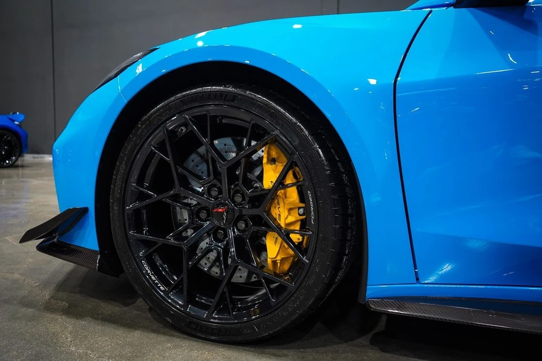 2025 Chevrolet Corvette C8 Z06 - Image 11 of 21