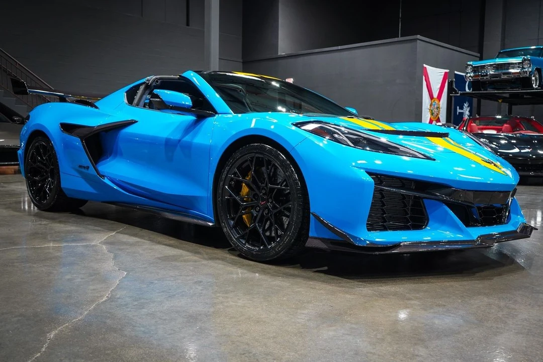 2025 Chevrolet Corvette C8 Z06 - Image 7 of 21