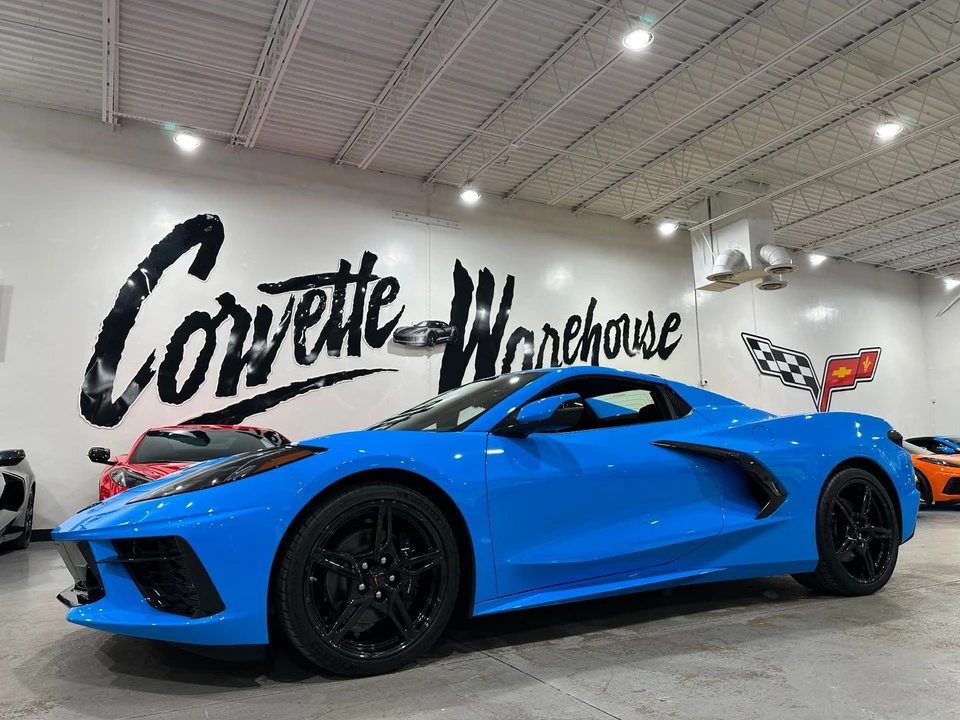 2025 Chevrolet Corvette C8 - Image 15 of 21