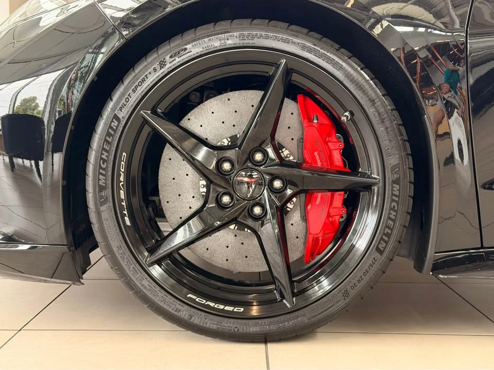 2025 Chevrolet Corvette C8 E-Ray - Image 3 of 5