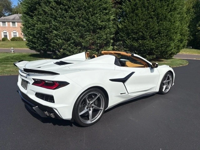 2025 Chevrolet Corvette C8 - Image 2 of 15