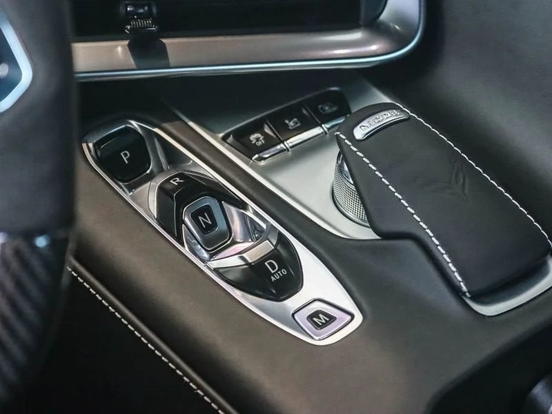 2025 Chevrolet Corvette C8 E-Ray - Image 11 of 12
