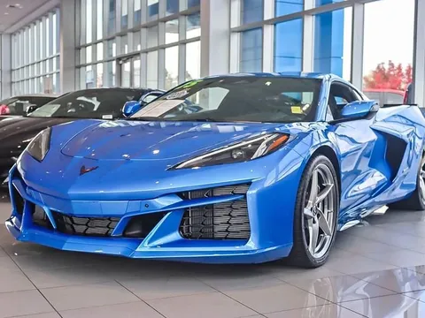 2025 Chevrolet Corvette E-Ray