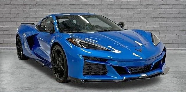 2025 Chevrolet Corvette C8 E-Ray - Image 1 of 20