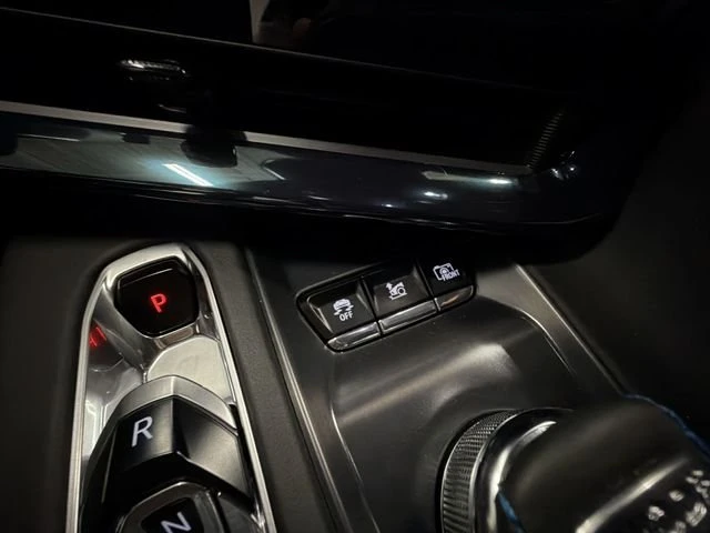 2025 Chevrolet Corvette C8 E-Ray - Image 15 of 20