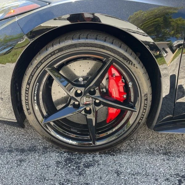 2025 Chevrolet Corvette C8 E-Ray - Image 7 of 10