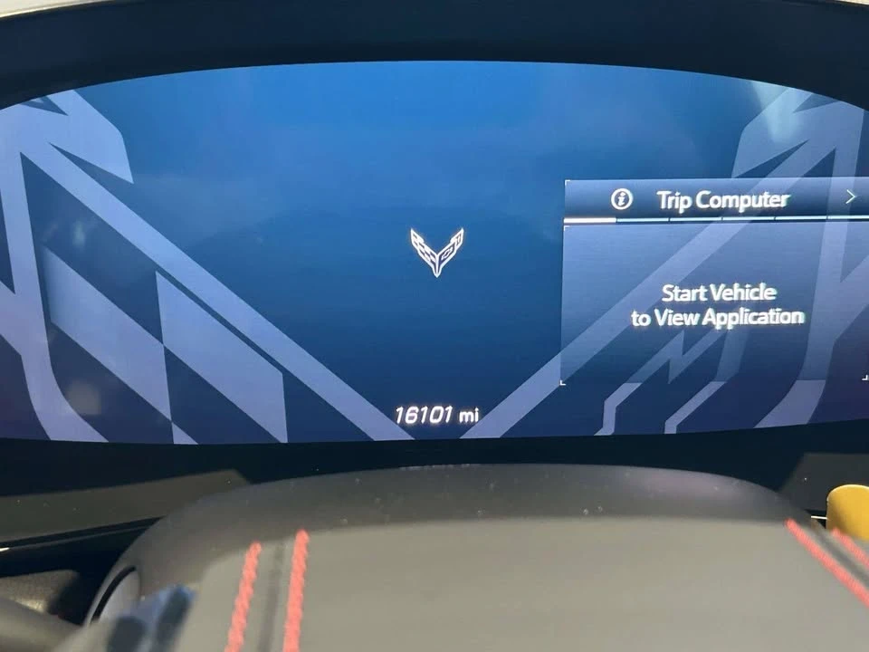 2025 Chevrolet Corvette C8 E-Ray - Image 17 of 20
