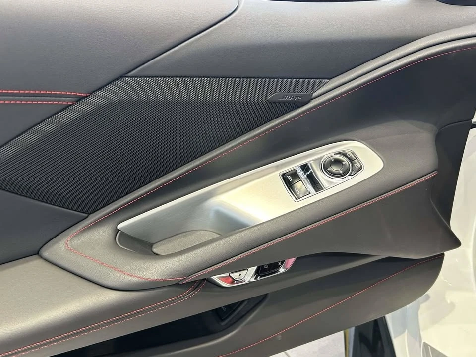 2025 Chevrolet Corvette C8 E-Ray - Image 19 of 20