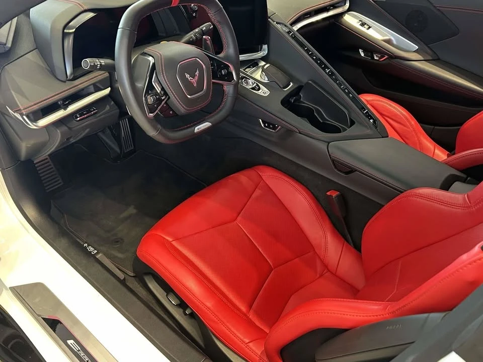 2025 Chevrolet Corvette C8 E-Ray - Image 13 of 20