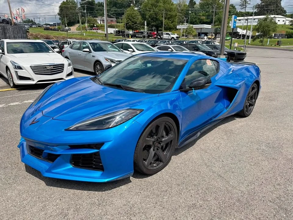 2025 Chevrolet Corvette C8 E-Ray - Image 1 of 12