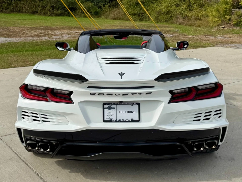 2025 Chevrolet Corvette C8 - Image 6 of 12