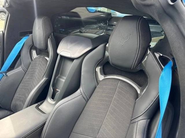 2025 Chevrolet Corvette C8 E-Ray - Image 23 of 31