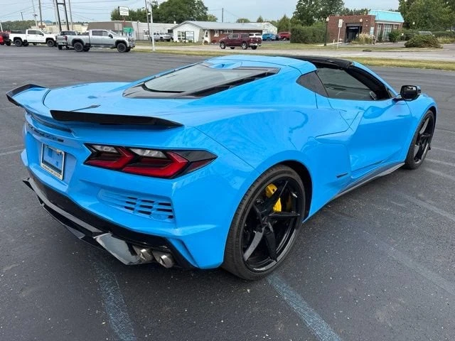 2025 Chevrolet Corvette C8 E-Ray - Image 6 of 31