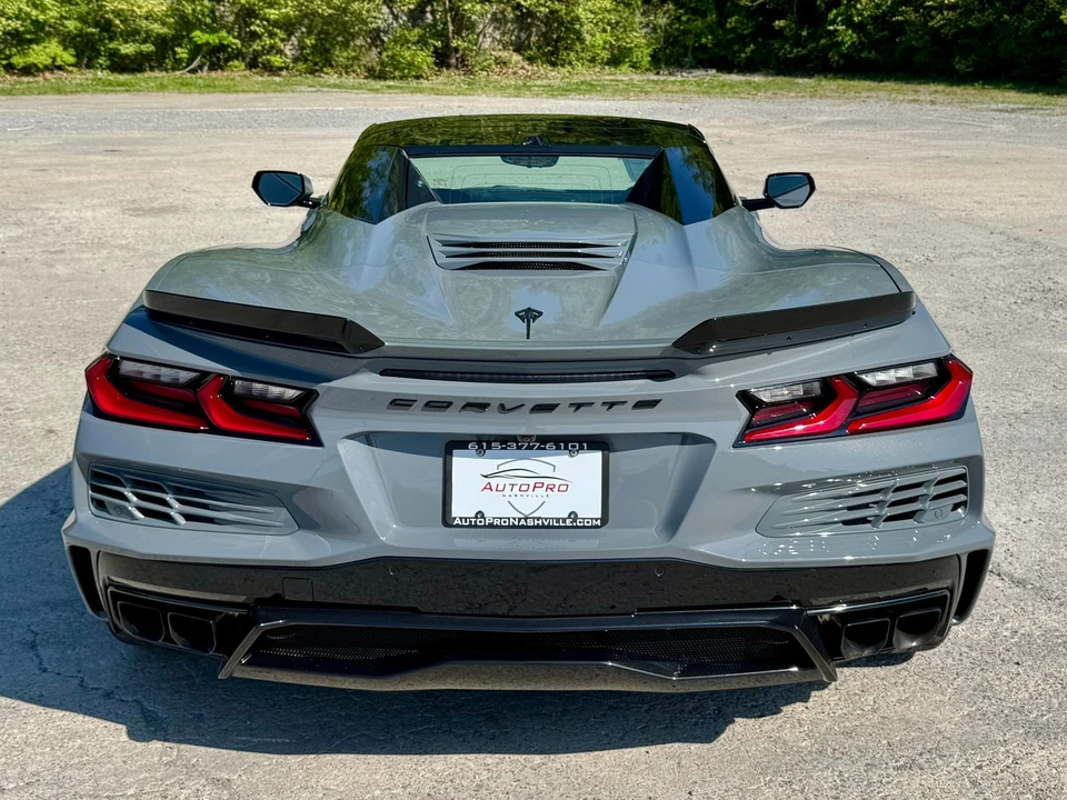 2025 Chevrolet Corvette C8 E-Ray - Image 5 of 31