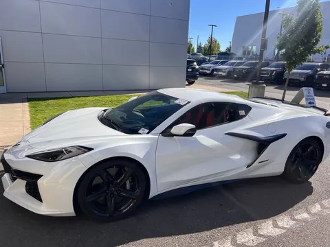 2025 Chevrolet Corvette C8 E-Ray - Image 2 of 5
