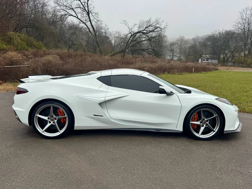 2025 Chevrolet Corvette C8 - Image 7 of 12