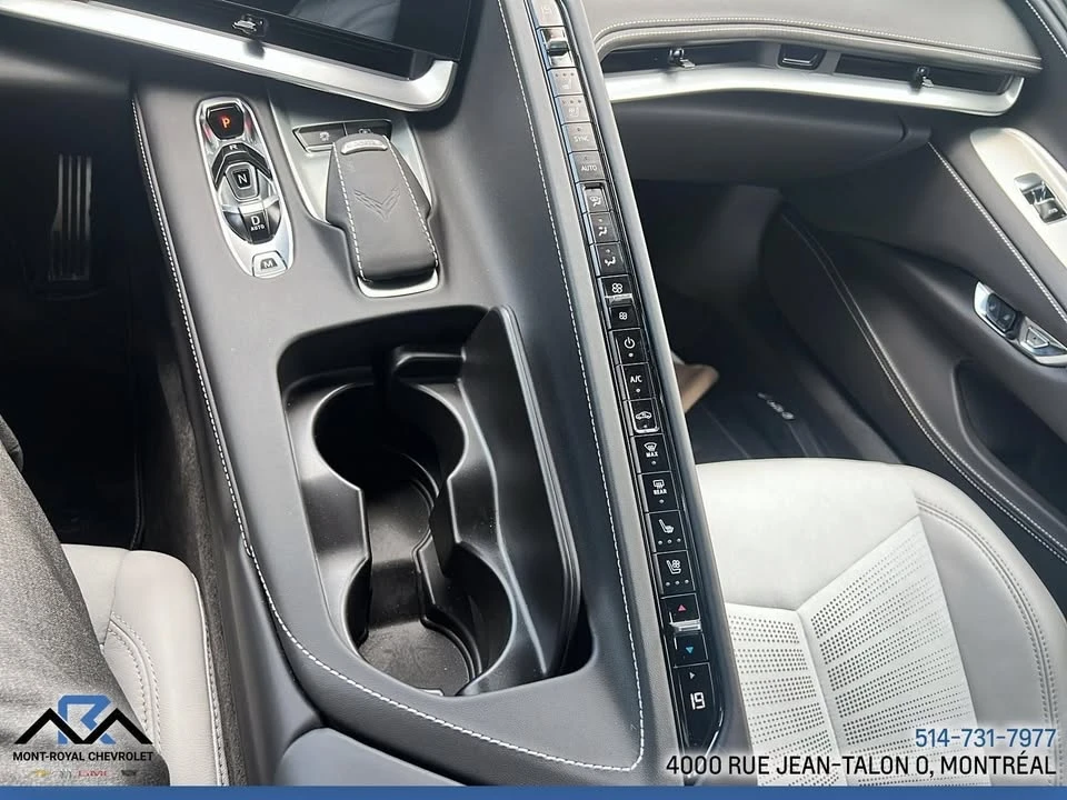 2025 Chevrolet Corvette C8 E-Ray - Image 15 of 20