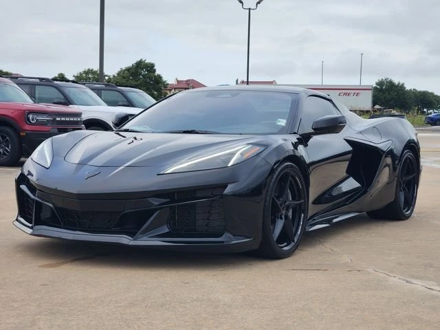 2025 Chevrolet Corvette C8 E-Ray - Image 3 of 19