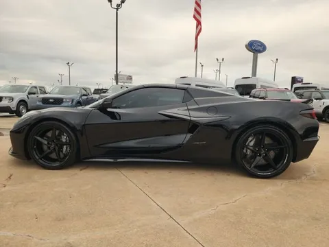 2025 Chevrolet Corvette C8 E-Ray - Image 4 of 19