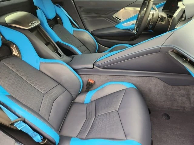 2025 Chevrolet Corvette C8 E-Ray - Image 14 of 19