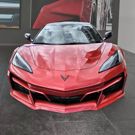 2025 Chevrolet Corvette C8 E-Ray - Image 1 of 1