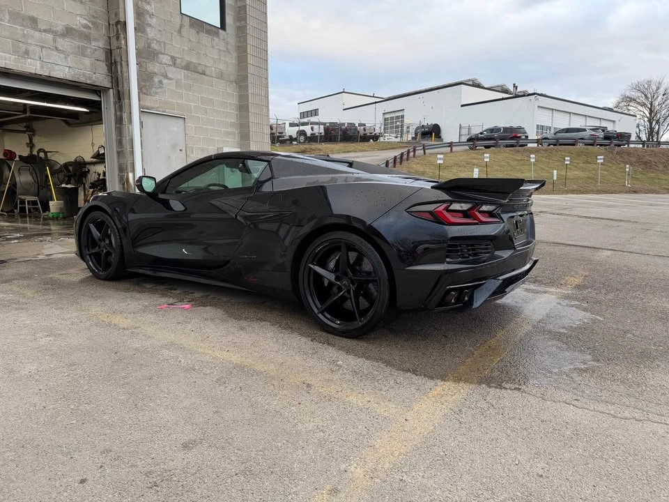 2025 Chevrolet Corvette C8 E-Ray - Image 2 of 15