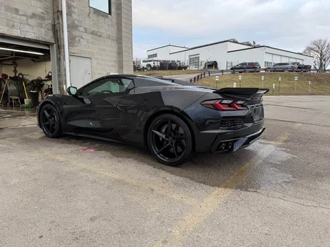2025 Chevrolet Corvette C8 E-Ray - Image 2 of 15