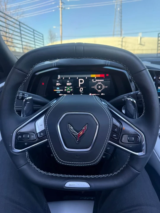 2025 Chevrolet Corvette C8 E-Ray - Image 10 of 11