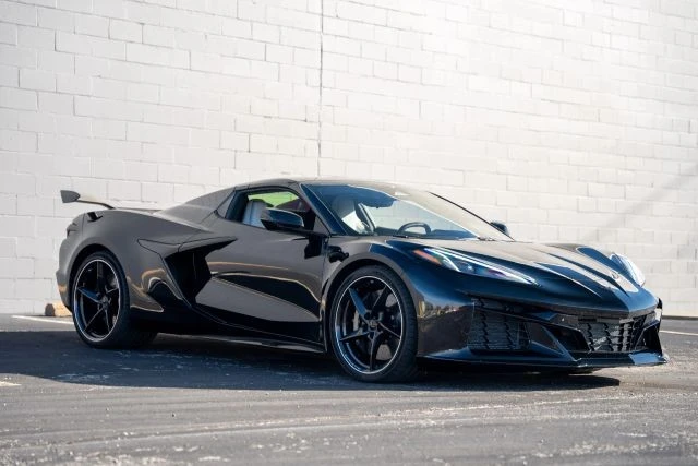 2025 Chevrolet Corvette C8 - Image 3 of 21