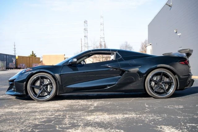 2025 Chevrolet Corvette C8 - Image 8 of 21