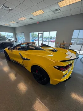 2025 Chevrolet Corvette C8 E-Ray - Image 4 of 12
