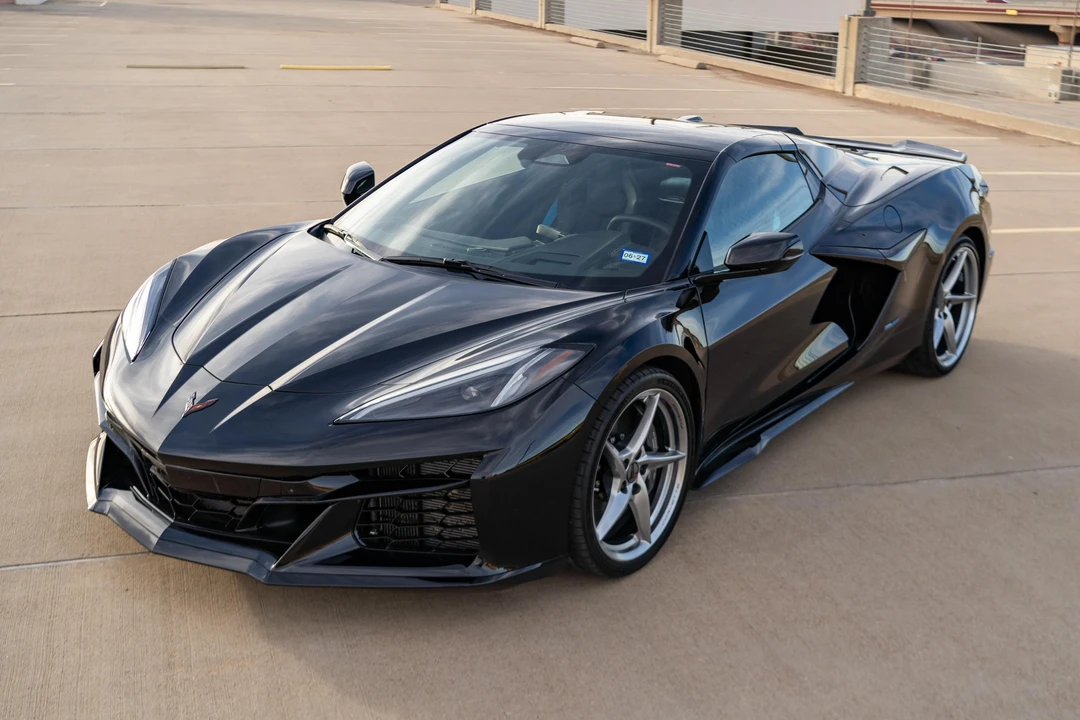 2025 Chevrolet Corvette C8 - Image 6 of 31