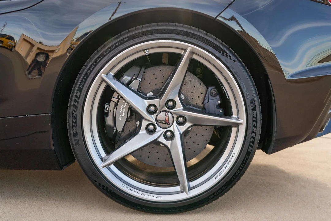 2025 Chevrolet Corvette C8 - Image 15 of 31