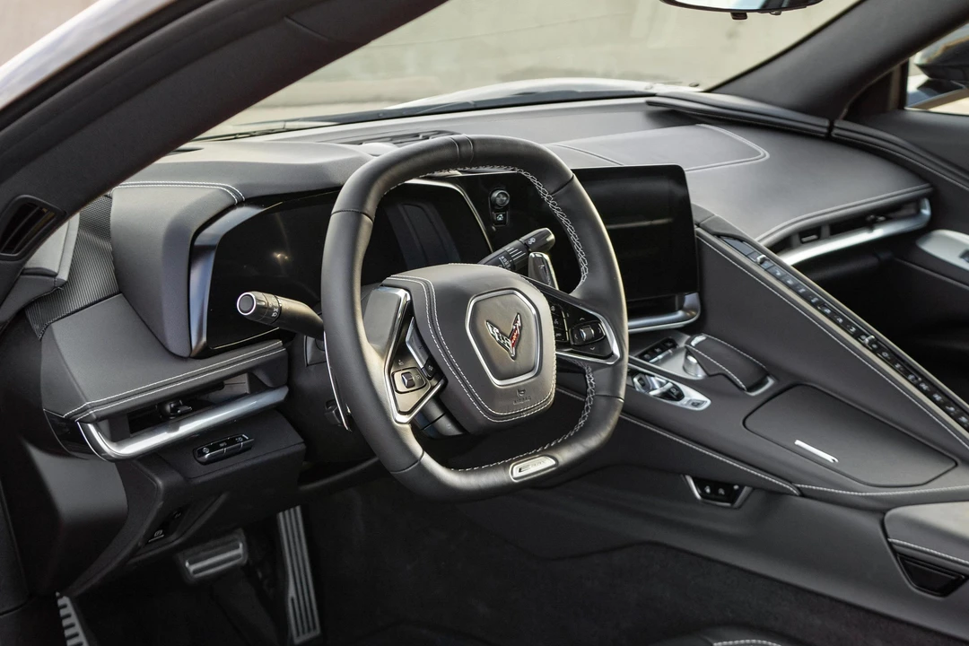 2025 Chevrolet Corvette C8 - Image 23 of 31