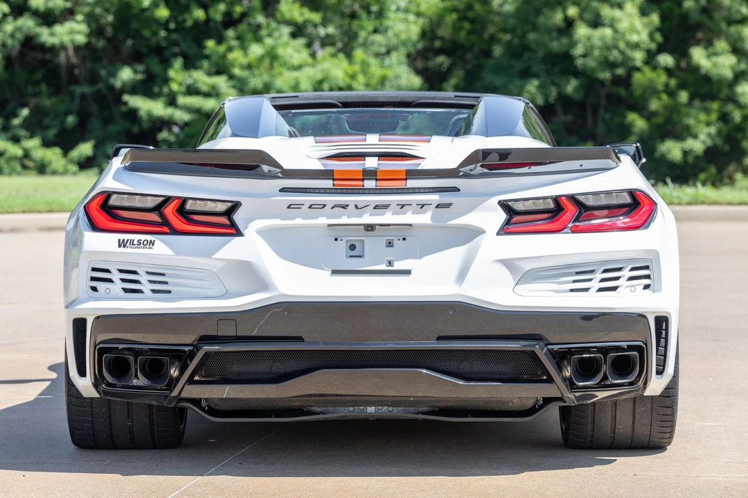 2025 Chevrolet Corvette C8 E-Ray - Image 12 of 31