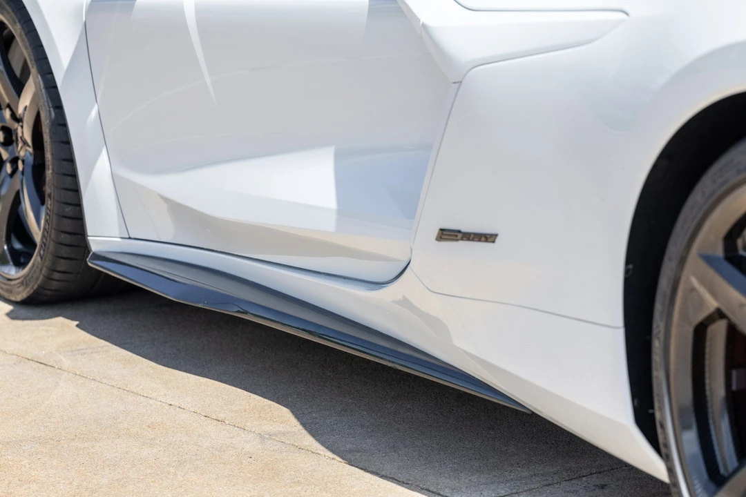 2025 Chevrolet Corvette C8 E-Ray - Image 24 of 31