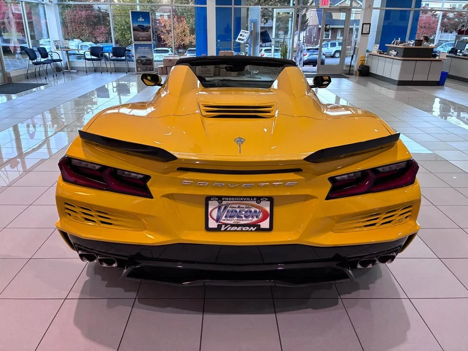 2025 Chevrolet Corvette C8 E-Ray - Image 3 of 8